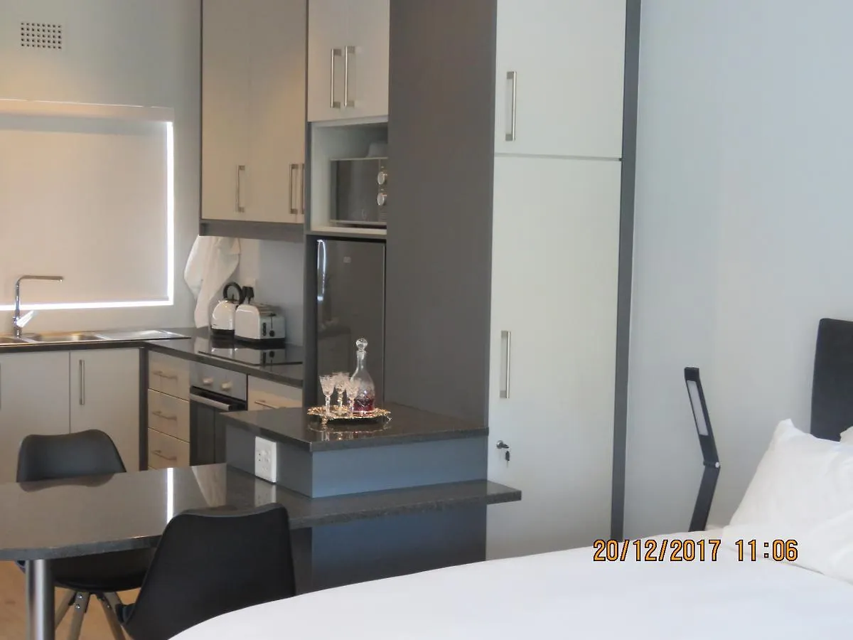 Oranjehof Studios Cape Town Apartment